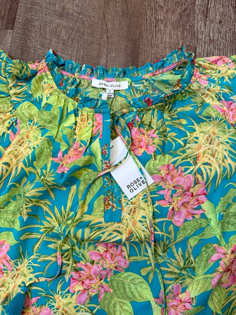 Rose & Olive Aqua Tropical Floral Tassel V-Neck Blouse - Picture 9 of 14